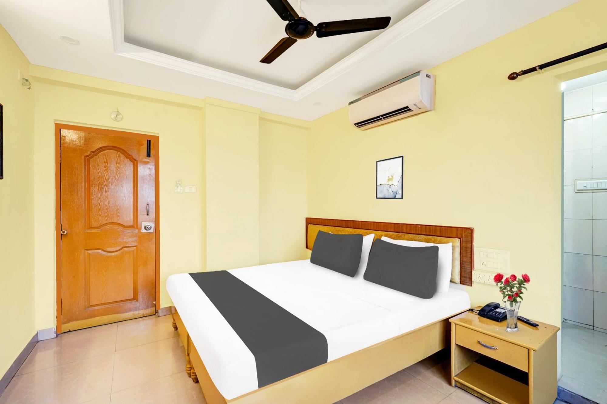 Super Hotel O Padmavathi Puram Near Railway Station ตีรูปาติ ภายนอก รูปภาพ