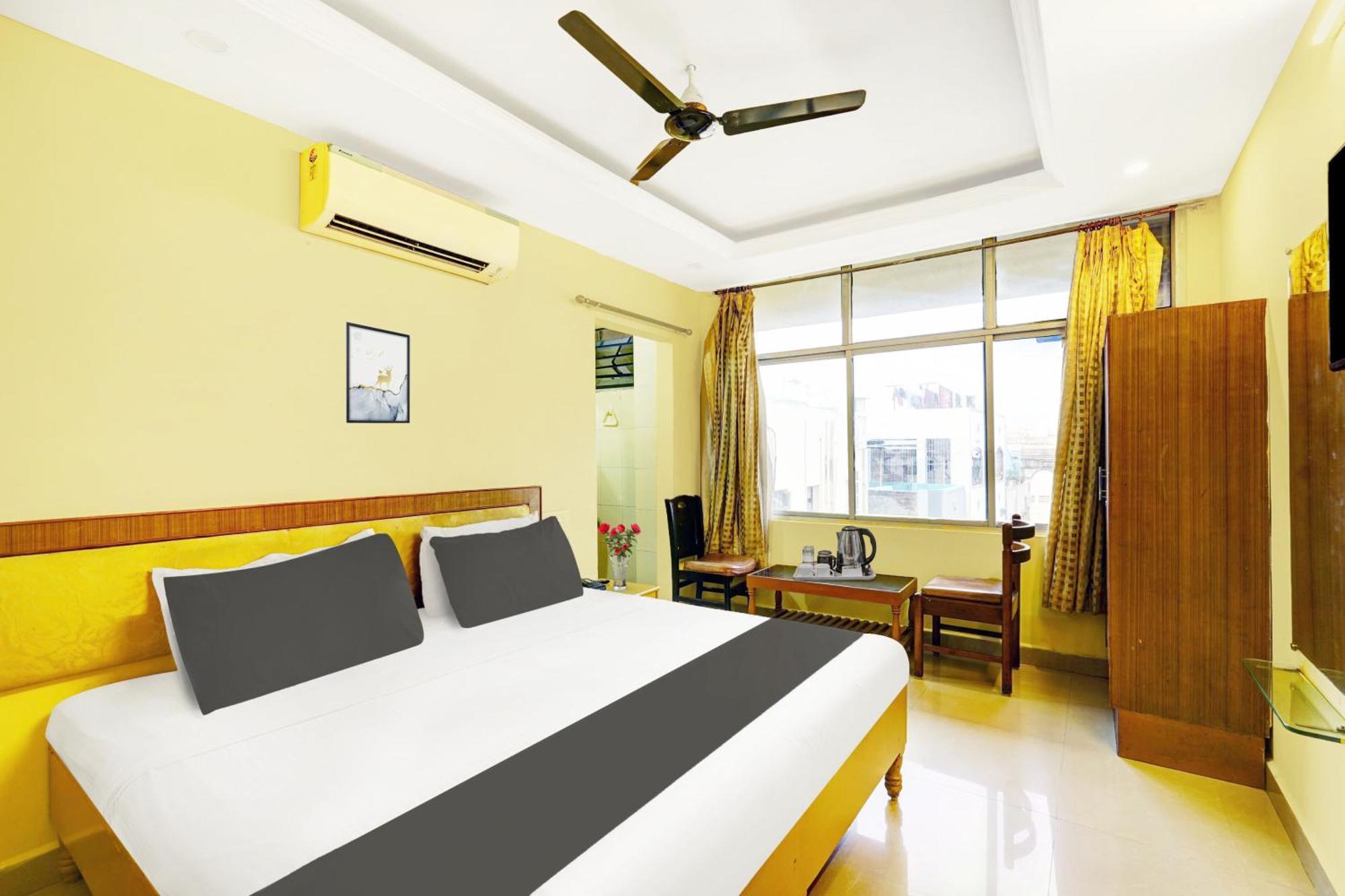 Super Hotel O Padmavathi Puram Near Railway Station ตีรูปาติ ภายนอก รูปภาพ