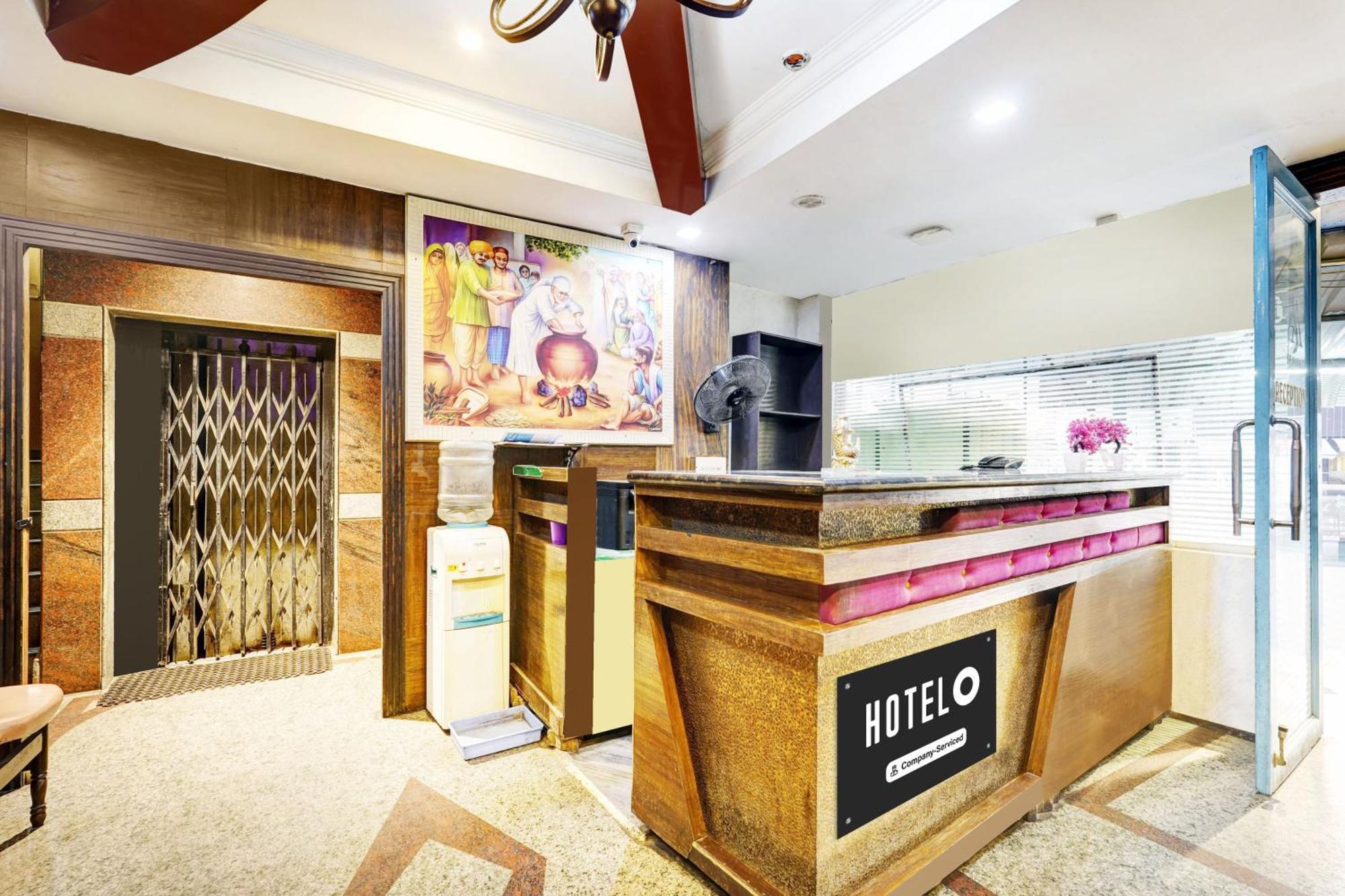 Super Hotel O Padmavathi Puram Near Railway Station ตีรูปาติ ภายนอก รูปภาพ